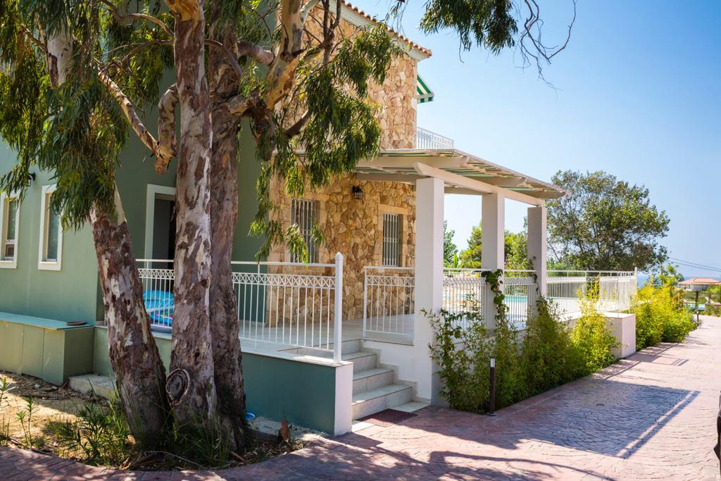 Afrodite Luxury Villa Svoronata Exterior foto
