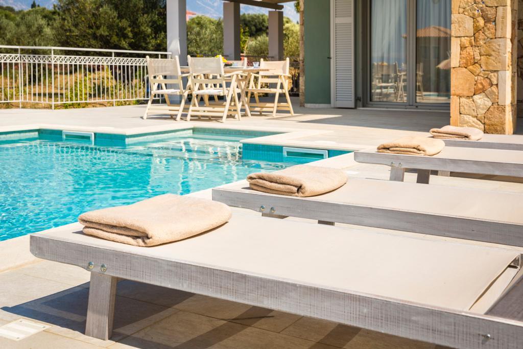 Afrodite Luxury Villa Svoronata Exterior foto