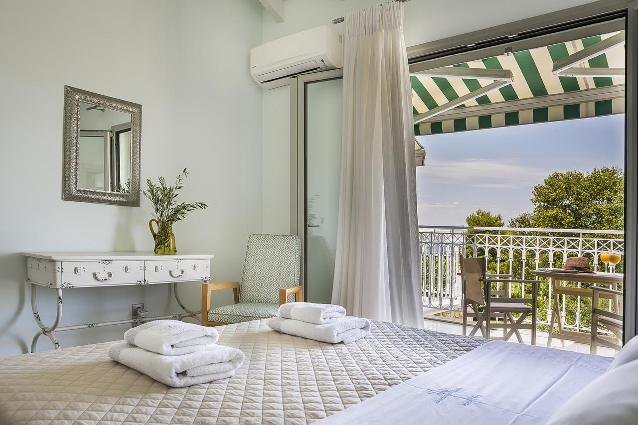 Afrodite Luxury Villa Svoronata Exterior foto